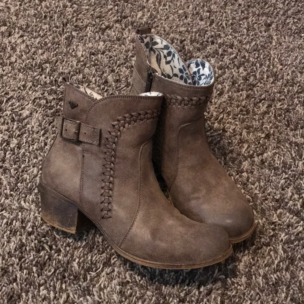 Roxy distressed booties